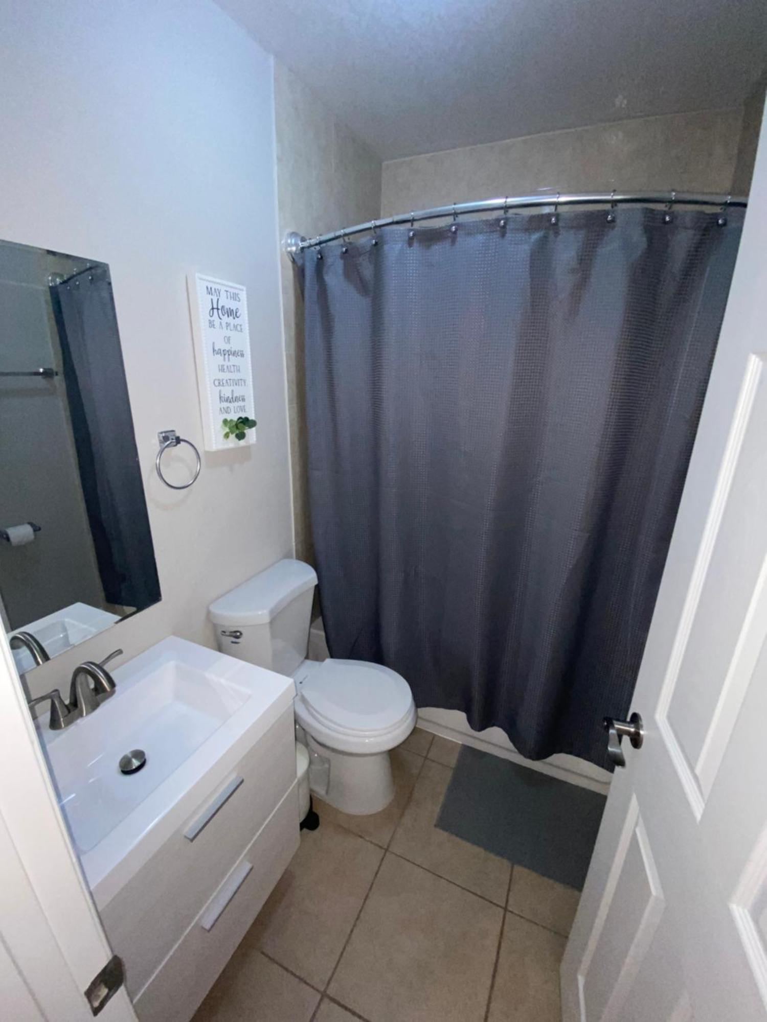 Luxurious Cozy Studio. Тампа Екстериор снимка